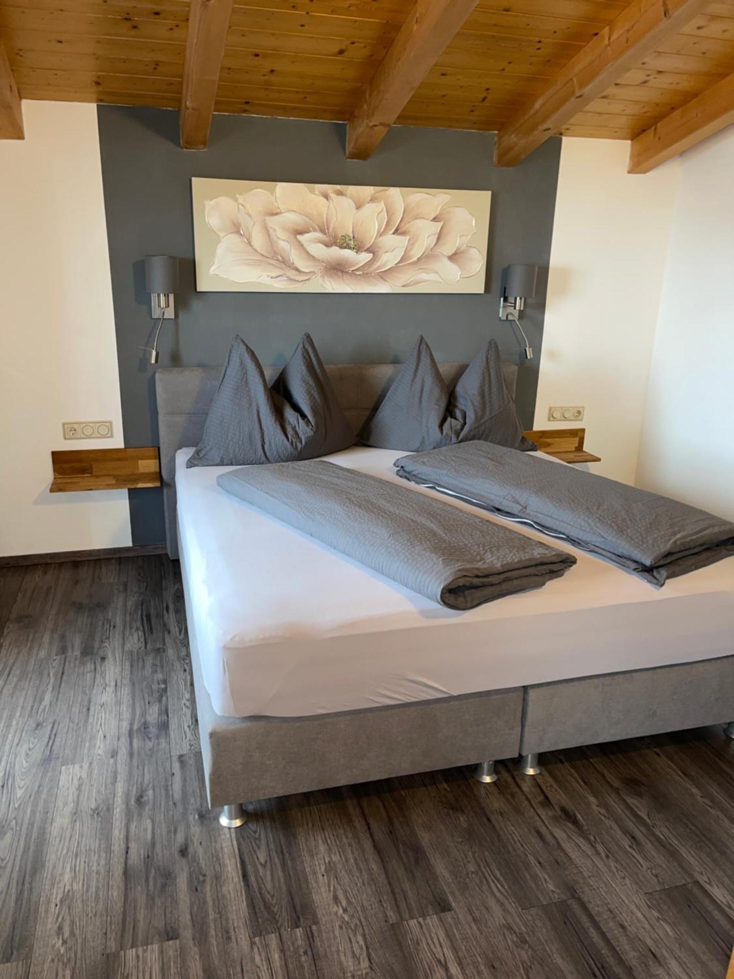 Appartement Pichler อัลเทนมาร์คท์ อิม พองเงา ภายนอก รูปภาพ